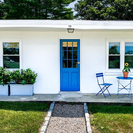 Marina Bay Cottages Waterford Экстерьер фото