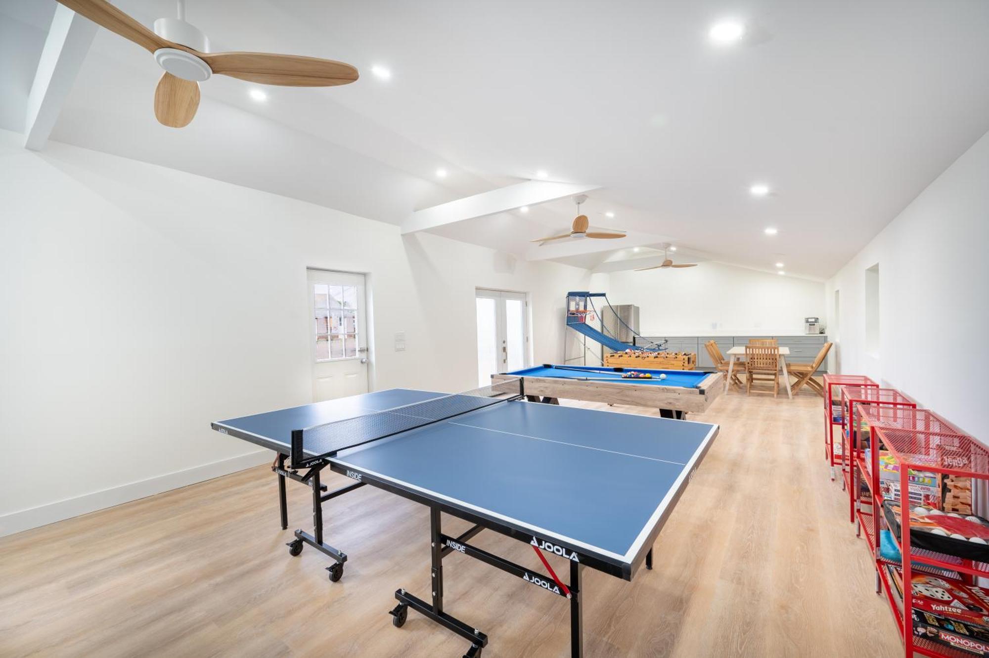 Marina Bay Cottages Waterford Экстерьер фото