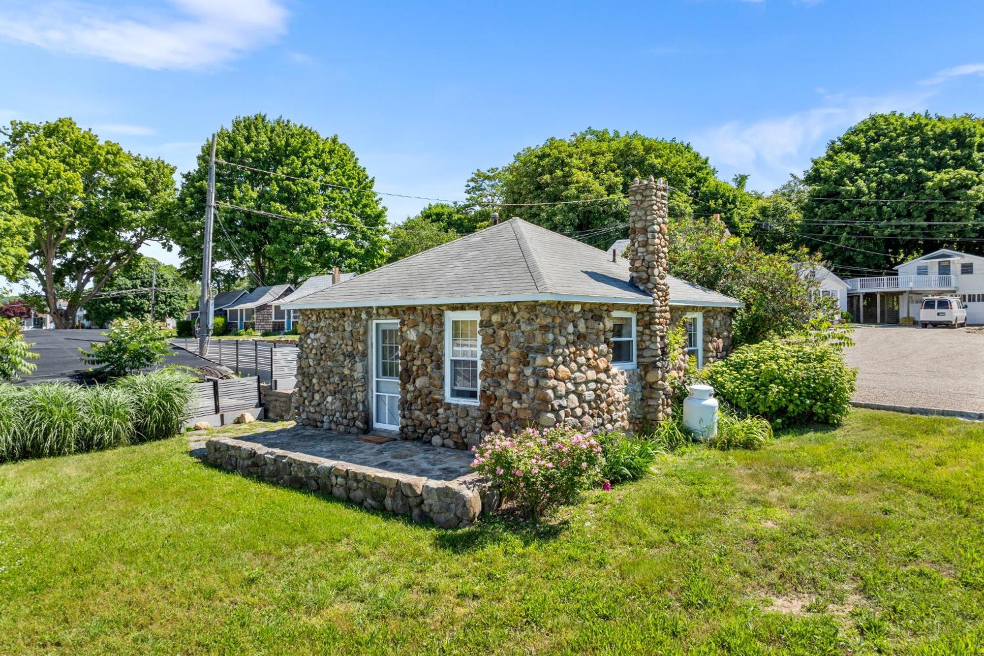 Marina Bay Cottages Waterford Экстерьер фото